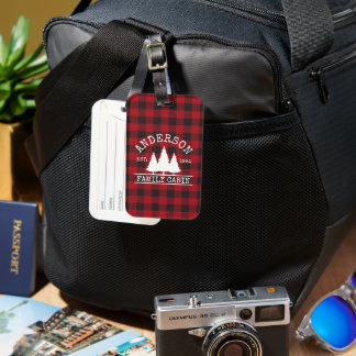 Cabin Family Namn Red Buffalo Play Luggage Tag Bagagebricka