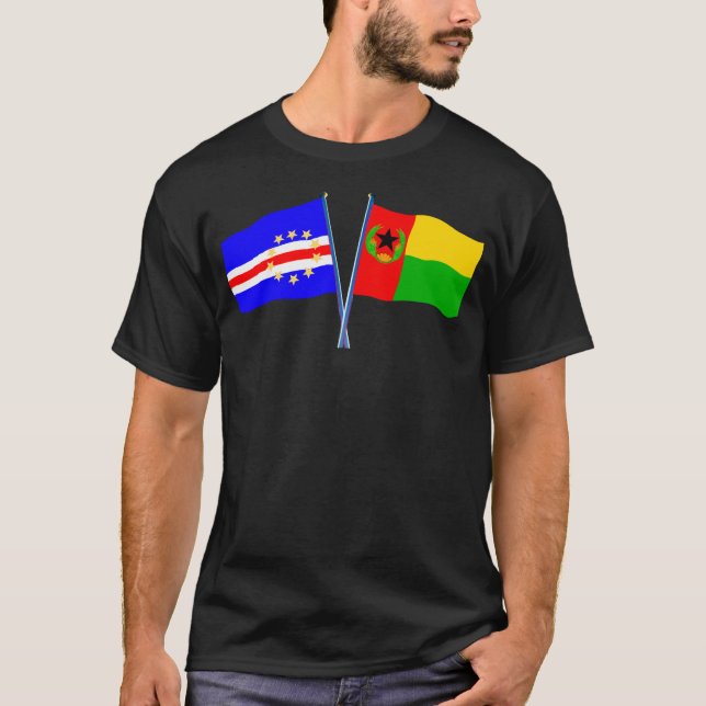 Cabo Verde 2 Flaggor T-Shirt (Framsida)