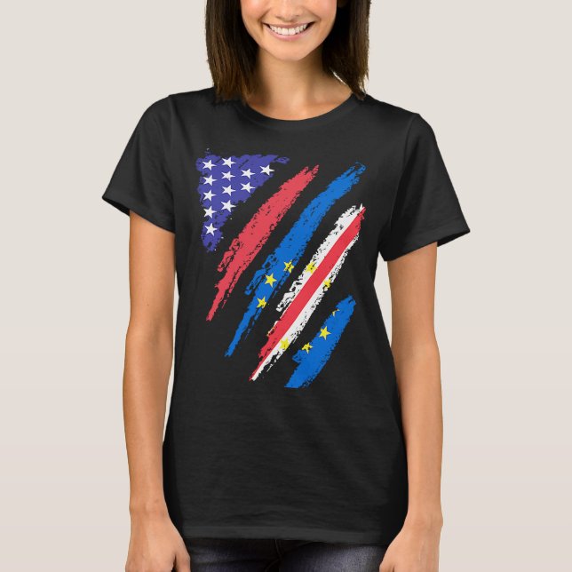 Cabo Verdean American Patriot Grown Heart Flagga S T Shirt (Framsida)