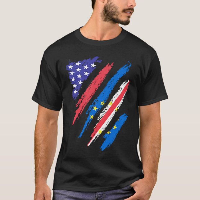 Cabo Verdean American Patriot Grown Heart Flagga S T Shirt (Framsida)