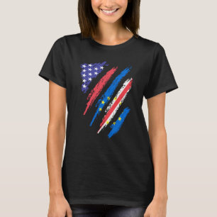 Cabo Verdean Amerikansk Patriot Uppvuxen Hjärtflag T Shirt