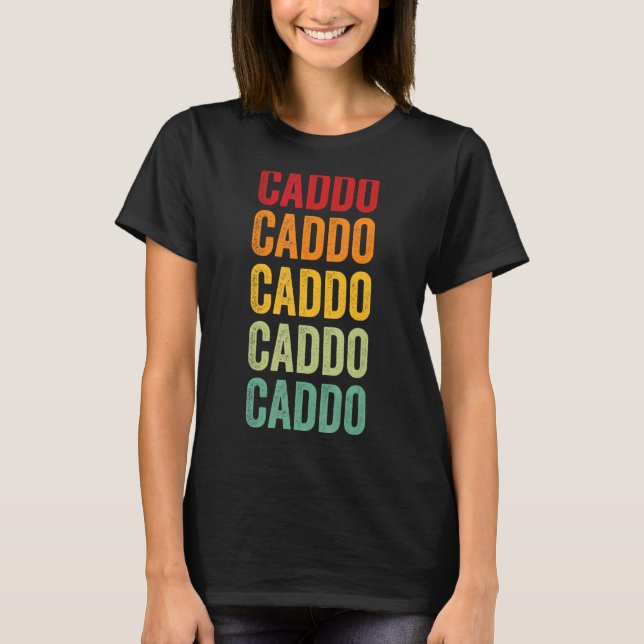 Caddo County Oklahoma Rainbow Text Design T Shirt (Framsida)