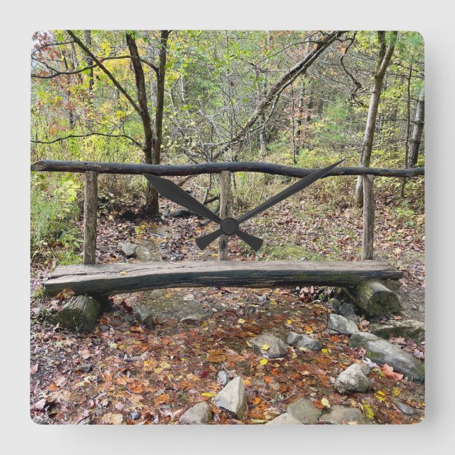 Cades Cove Fall Mountains Hike Bridge Fyrkantig Klocka (Framsida)