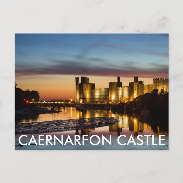 Caernarfon Castle, Caernarfon, Wales Postcard Vykort (Framsida)