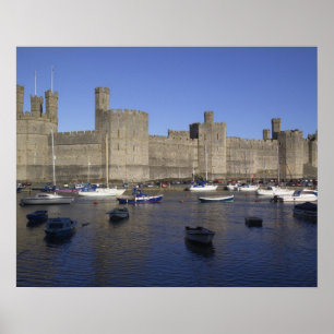 Caernarfon slott, Gwynedd, Wales (RF) Poster