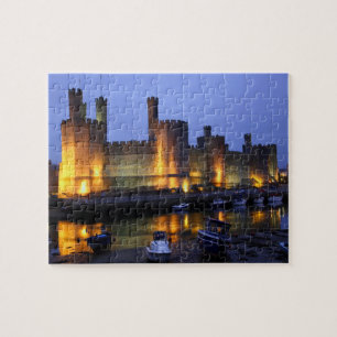 Caernarfon slott på dusk. pussel