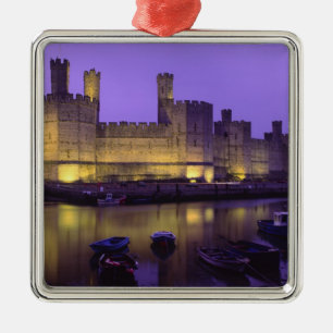 Caernarfon slott, på natten, Gwynedd, Wales Julgransprydnad Metall