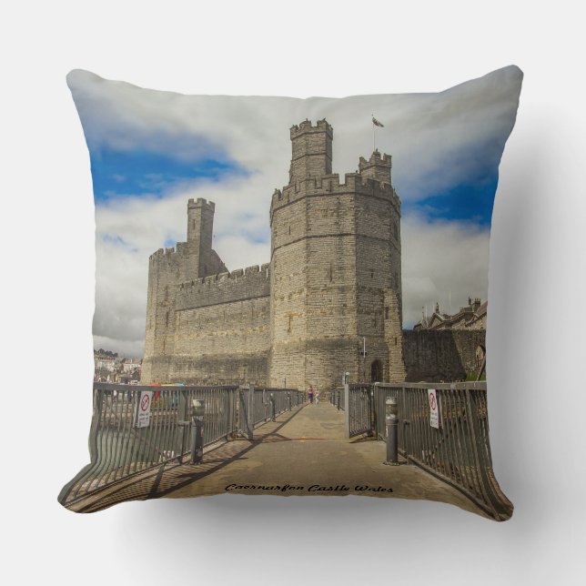 Caernarfon slott Wales. Kudde (Framsida)