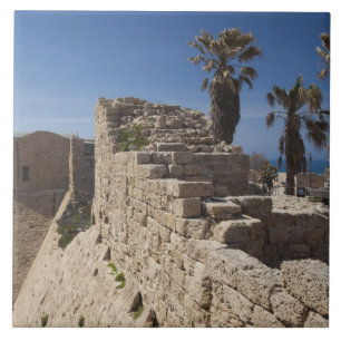 Caesarea ruiner av hamnen byggd av Herodes den sto Kakelplatta