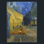 Cafe Terrace på natten | Vincent van Gogh Anteckningsbok<br><div class="desc">Cafe Terrace på natten (1888), som Vincent van Gogh har gjort, är en luminös och ikonisk bild av en mysigt utomhuscafé i Arles, Frankrike, under en stjärnkväll i himmel. Kaféens pulserande gult står i skarp kontrast till nattens blåa, och skapar en varm och uppmuntrande ambians. Van Goghs uttryckliga penseldrag och...</div>