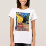 Cafe Terrace på Night, Vincent van Gogh, 1888 T Shirt<br><div class="desc">Vincent Willem van Gogh (30 mars 1853-29 juli 1890) var en nederländsk postimponerande målare som tillhör den mest berömd och inflytelserika figurer i den Westerna konsten. På drygt ett decennium skapat han omkring 2 100 konstverk, varav omkring 860 oljemålningar, varav de flesta är från de senaste två åren Hans liv....</div>