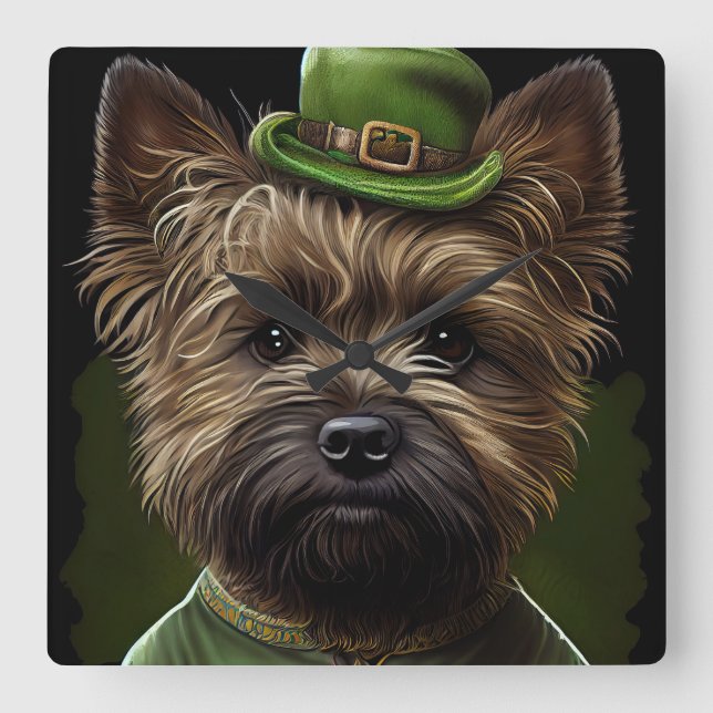 Cairn Terrier hund i St. Patrick's Day dräkt Fyrkantig Klocka (Framsida)