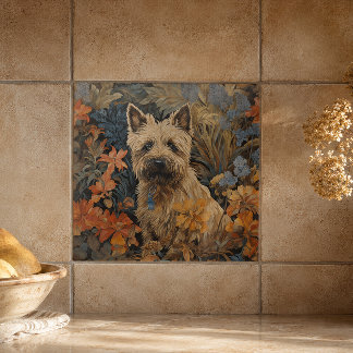 Cairn Terrier i en William Morris-inspirerad trädg Kakelplatta