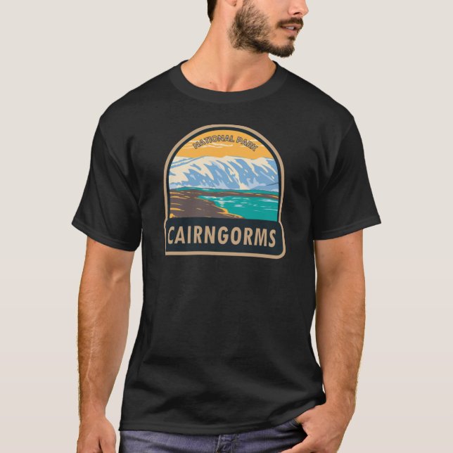 Cairngorms nationalpark Scotland Loch Etchachan T Shirt (Framsida)