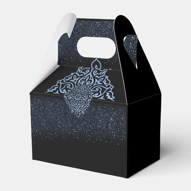 Caja de regalo con decoración y purpurina azul presentaskar (Framsidan Sidan)