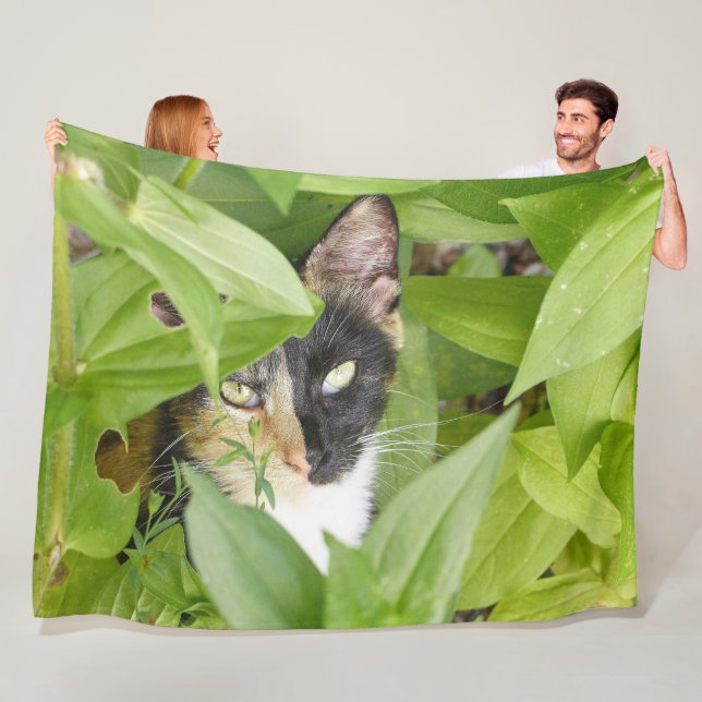 Calico Cat i Zinnias Fleecefilt (På plats)