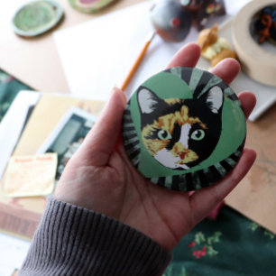 Calico Cat Knapp