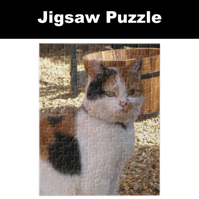 Calico cat sitta i trädgården pussel (Skapare uppladdad)