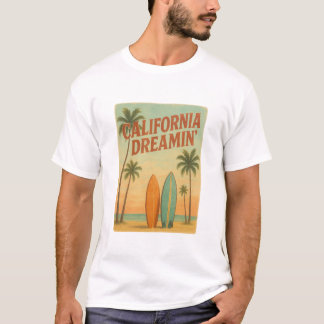 California Dreamin’ Retro 1970s Travel Design T Shirt