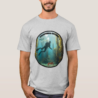 California Freediving Diver with Kelp and fish URM T Shirt