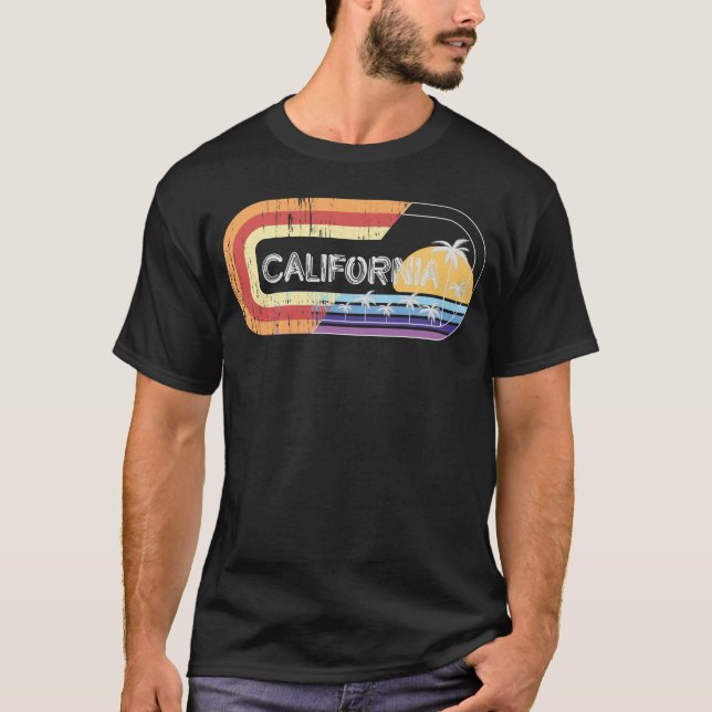 California Retro Streetwear Stil T Shirt (Framsida)
