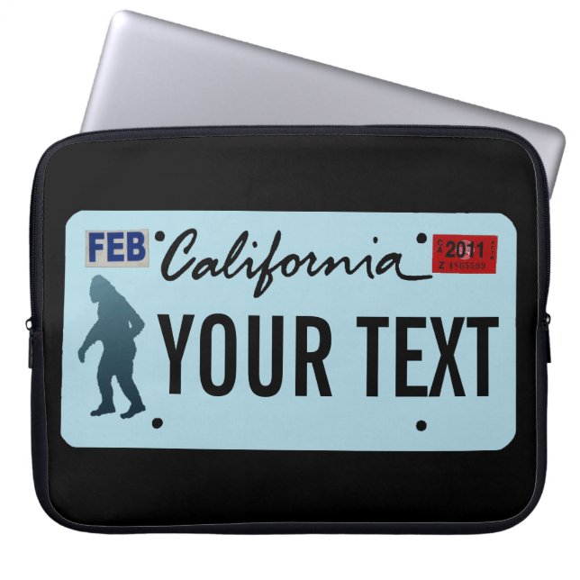 California Sasquatch License Plate Laptop Sleeve (Framsidan)