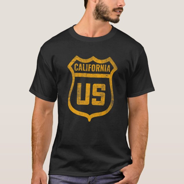 California Us Highway Distress Weasted See R T Shirt (Framsida)