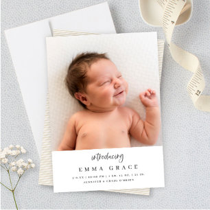 Calligrafi med enkel Elegant som introducerar Baby Meddelande