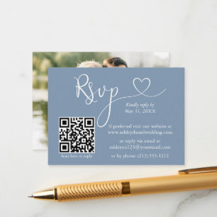 Calligraphy Heart Photo Bröllop Dusty Blue QR OSA Tilläggskort