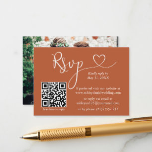 Calligraphy Heart Photo Bröllop Terracotta QR OSA Tilläggskort