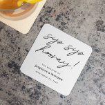 Calligraphy Sip Sip Hooray Black White Bröllop Underlägg Papper Kvadrat<br><div class="desc">Låt oss fira bröllop eller förlovning! De moderna Pappra Underläggen för Sip Sip Hooray Svarta vita Bröllop ger en speciell beröring till bröllop eller förlovningsfest. Du kan också använda dessa personliger att dricka torktumlare vid möhippan, vid duschen i par, på årsdagen, i studenten eller vid någon annan händelse. Ändra bara...</div>