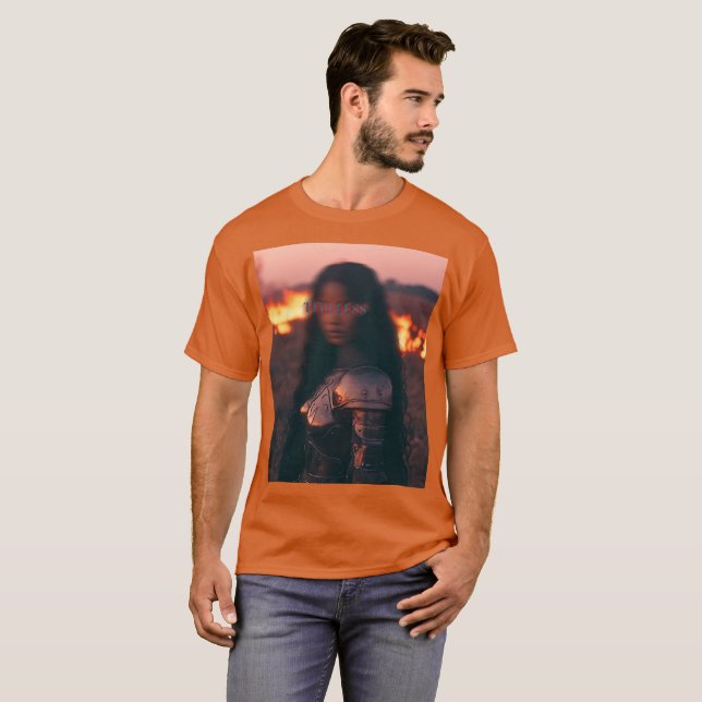 Calm African warrior in chaos T Shirt (Hel framsida)