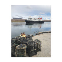 Calmac-färja på väg till Islay i Skottland