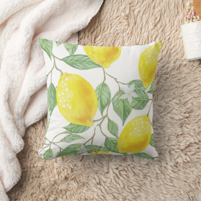 Calming Pastel Floral Lemon Yellow Throw Pillow  Kudde (Filt)