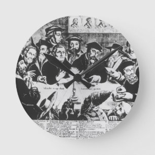 Calvin och Luther (gravyr) Rund Klocka