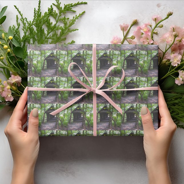 Cambron Covered Bridge, Madison County, Alabama Presentpapper (Cambron Covered Bridge, Madison County, Alabama Wrapping Paper)