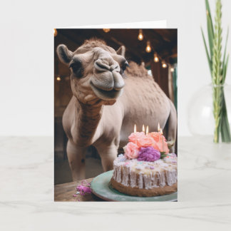 Camel med ett födelsedagskort tack kort