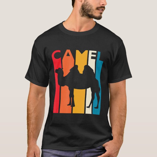 Camel Retrofor Animal Camel T Shirt (Framsida)