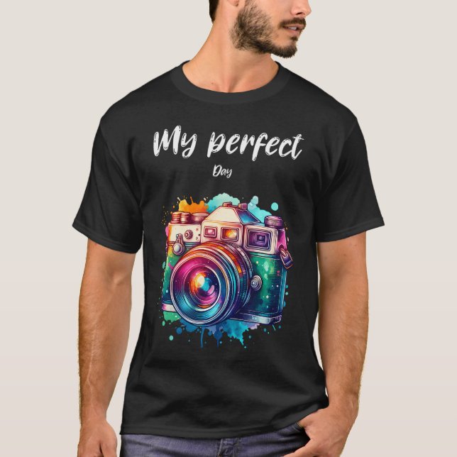 Camera Watercolour Photographer Gifts For Birthday T Shirt (Framsida)