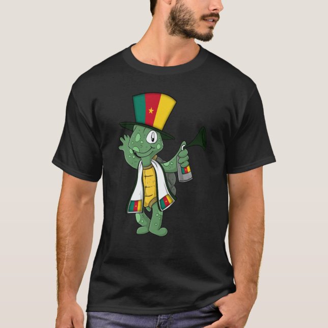 Cameroon fan turtle t shirt (Framsida)