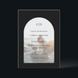 Camila Black Arch Modern Bröllop Inbjudningar<br><div class="desc">Modern bröllopsinbjudan med ditt monogram tillsammans med dina detaljer om ditt favoritfoto inuti en båge över en svart bakgrund. Mallen innehåller ett rent överlägg som gör att texten kan visas över bild och kan tas bort i verktyg som redigerar designen. Denna enkla men ändå elegant-design i klassiskt svartvitt är underbar...</div>