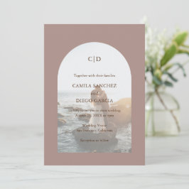 Camila Taupe Arch Modern Bröllop Inbjudningar