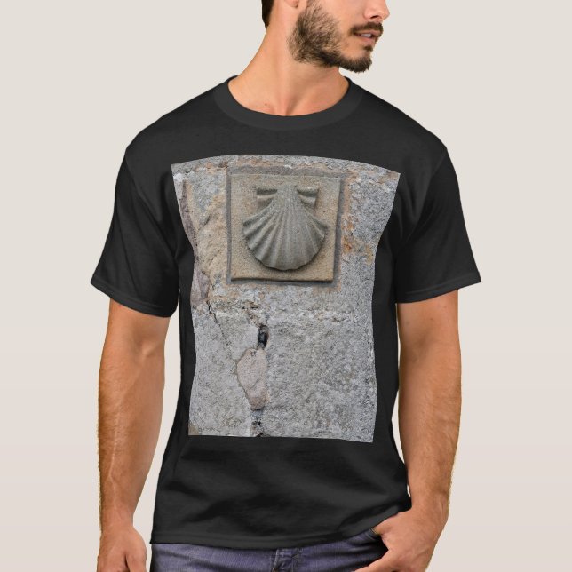 Camino de Santiago - scallop shell T Shirt (Framsida)