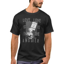 Camiseta Graffiti Love is the answer