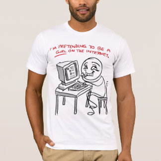 Camiseta Trolling at The Internet T Shirt