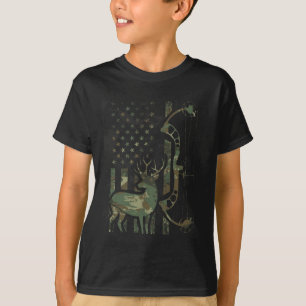 Camo American Flagga Buck Hunting Manar Recurve Bo T Shirt