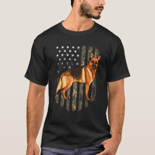 Camo American Flagga German Shepherd 4:e juli USA T Shirt