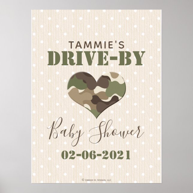 Camo Heart Drive by Baby Shower Sign Poster (Framsidan)