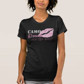 Camo kyssar tee