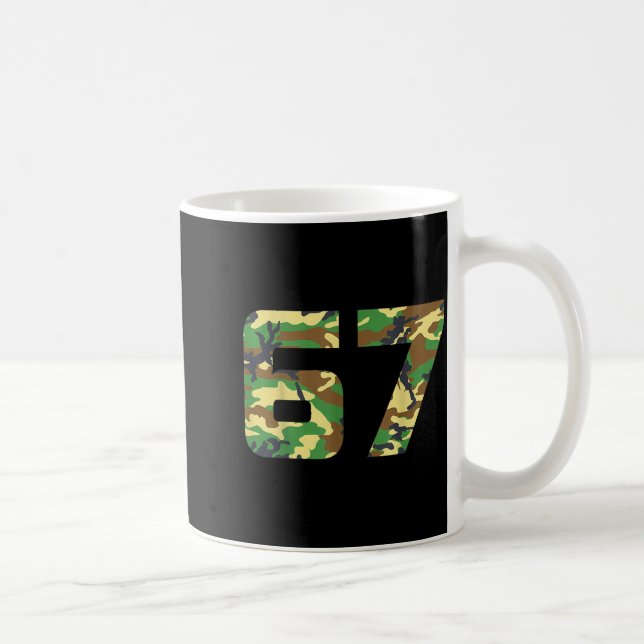 Camo Number 6 7 Funny Meme Costume Six Seven Hunte Kaffemugg (Höger)